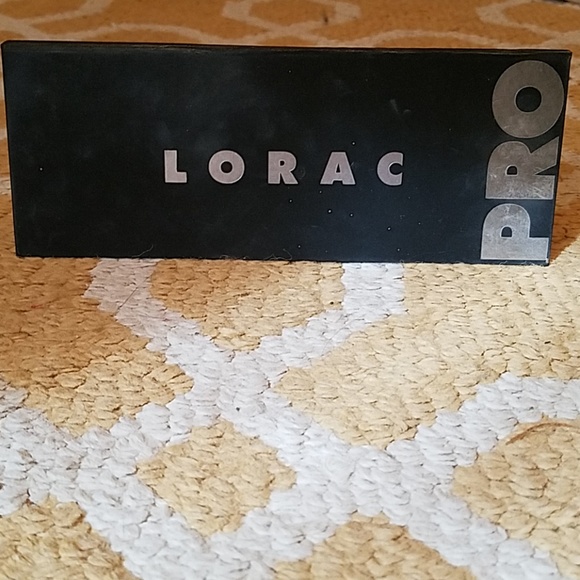 LORAC Pro Eyeshadow Palette - Picture 2 of 3